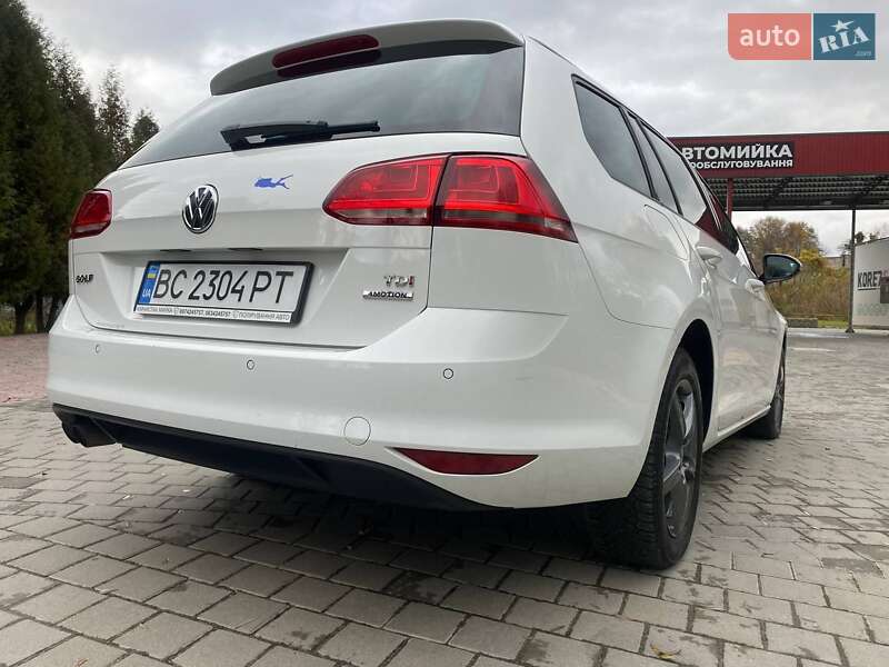 Универсал Volkswagen Golf 2014 в Львове