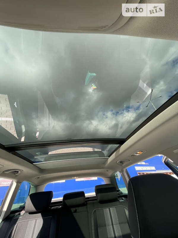 Универсал Volkswagen Golf 2012 в Тернополе