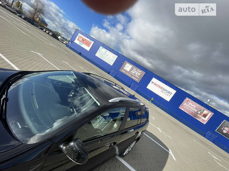 Универсал Volkswagen Golf 2012 в Тернополе