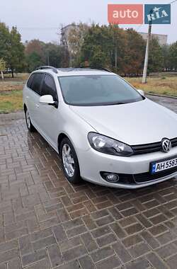 Универсал Volkswagen Golf 2011 в Черкассах