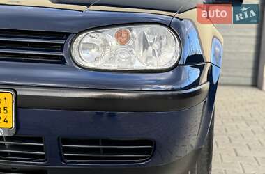 Хэтчбек Volkswagen Golf 2001 в Стрые