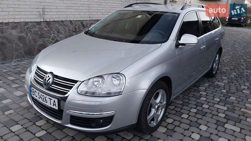 Универсал Volkswagen Golf 2009 в Ходорове
