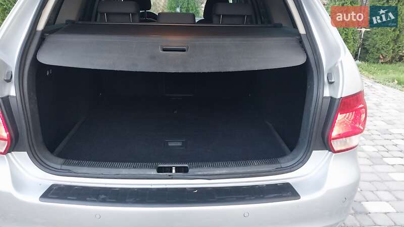 Универсал Volkswagen Golf 2009 в Ходорове