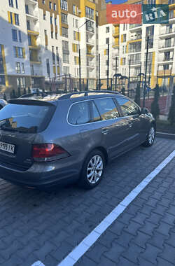 Универсал Volkswagen Golf 2012 в Луцке