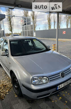 Хетчбек Volkswagen Golf 1998 в Києві