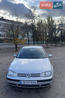 Хетчбек Volkswagen Golf 1999 в Чернігові