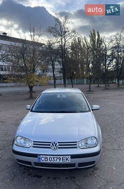 Хетчбек Volkswagen Golf 1999 в Чернігові