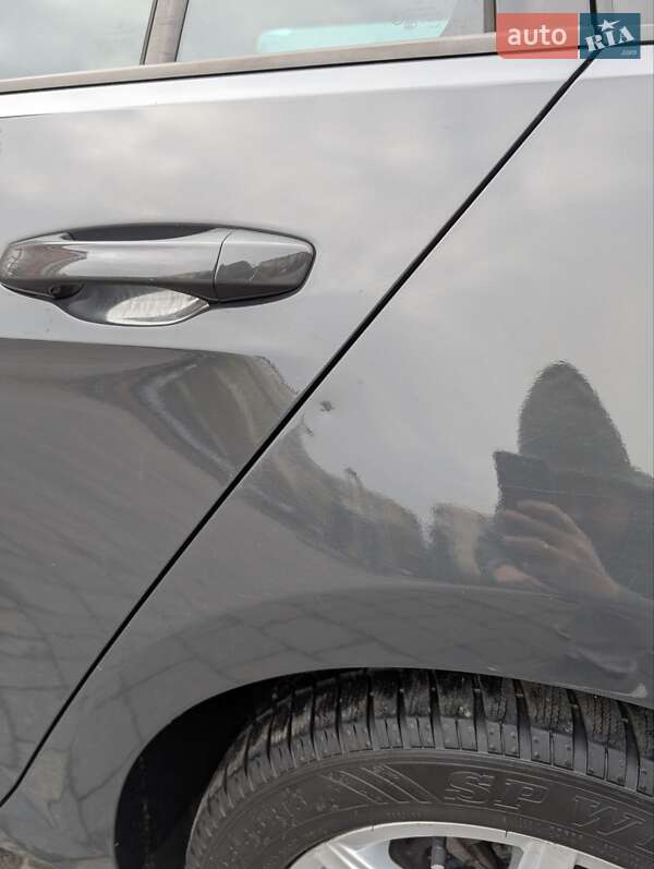 Універсал Volkswagen Golf 2017 в Львові