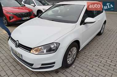 Хетчбек Volkswagen Golf 2015 в Рівному