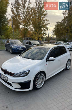 Хетчбек Volkswagen Golf 2012 в Кривому Розі