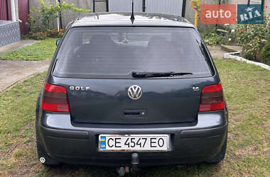 Хэтчбек Volkswagen Golf 2000 в Черновцах