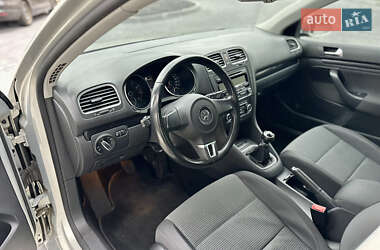 Универсал Volkswagen Golf 2010 в Полтаве