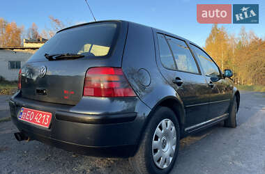 Хэтчбек Volkswagen Golf 2001 в Ковеле