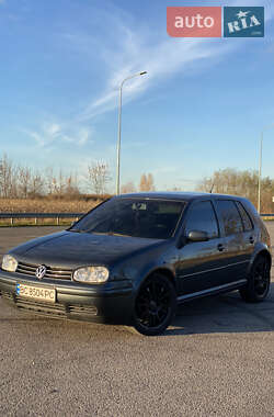 Хэтчбек Volkswagen Golf 2000 в Пустомытах