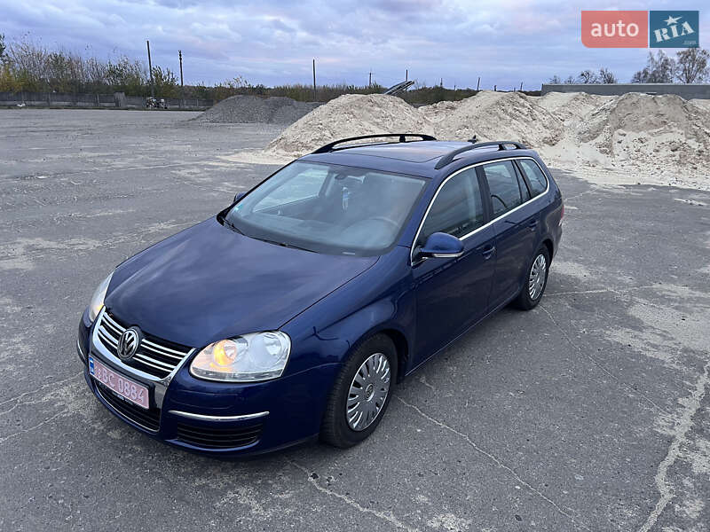 Універсал Volkswagen Golf 2008 в Хоролі