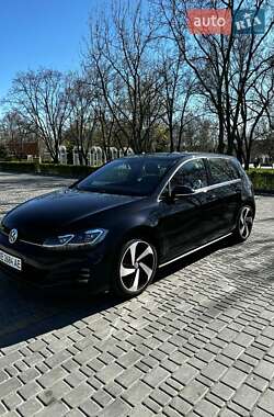 Хетчбек Volkswagen Golf 2019 в Запоріжжі