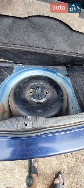 Хетчбек Volkswagen Golf 2000 в Одесі