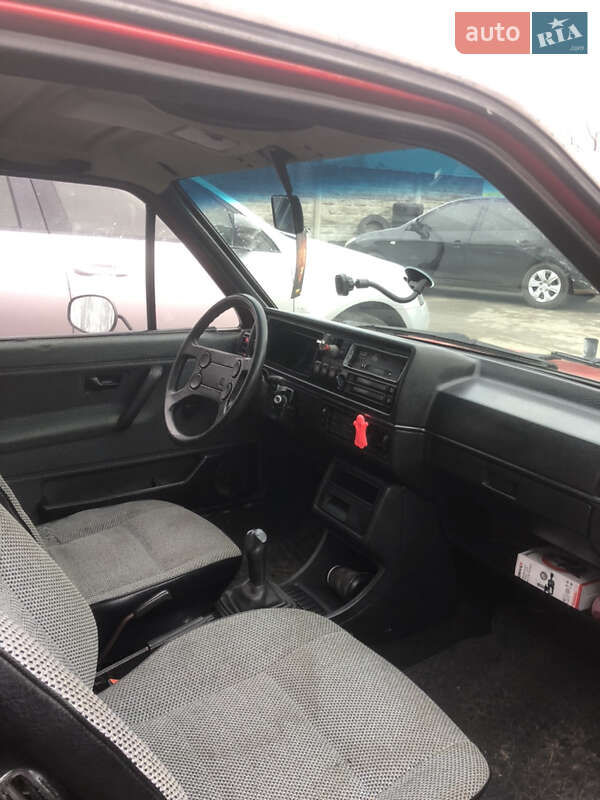 Хэтчбек Volkswagen Golf 1985 в Калуше фото 4 Хэтчбек Volkswagen Golf 1985 в Калуше