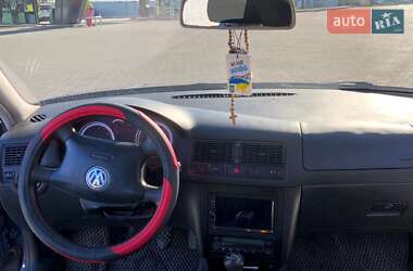 Хэтчбек Volkswagen Golf 2000 в Тернополе