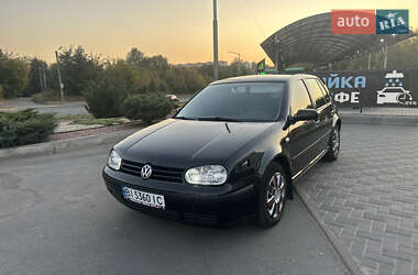 Хетчбек Volkswagen Golf 2001 в Полтаві