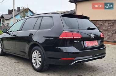 Универсал Volkswagen Golf 2019 в Ровно