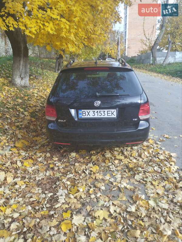 Универсал Volkswagen Golf 2011 в Каменец-Подольском