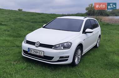 Универсал Volkswagen Golf 2014 в 
