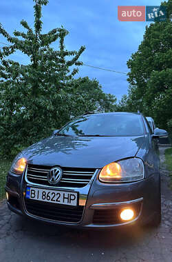 Універсал Volkswagen Golf 2008 в Полтаві