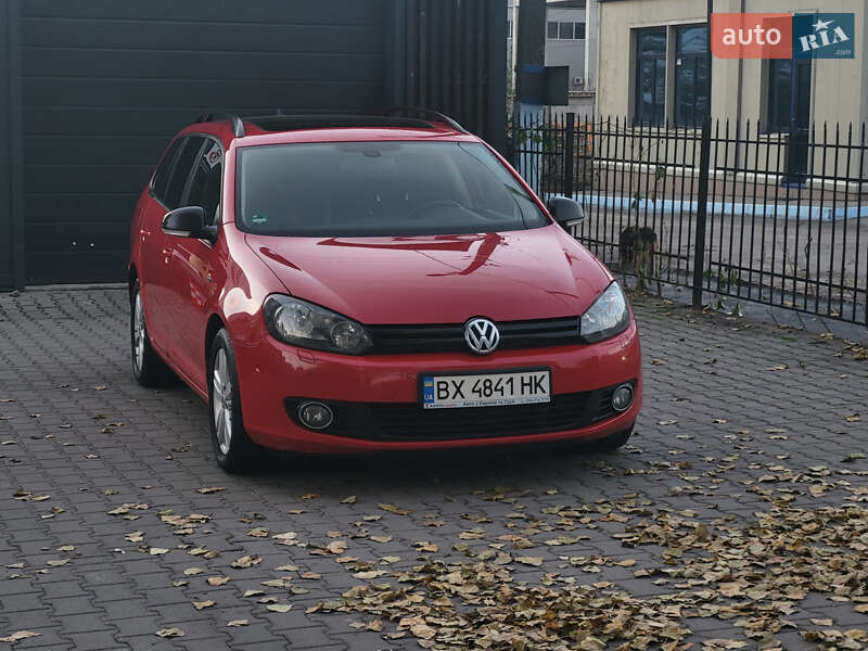 Универсал Volkswagen Golf 2013 в Хмельницком