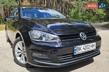 Универсал Volkswagen Golf 2014 в Ахтырке