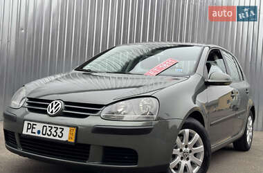 Хетчбек Volkswagen Golf 2005 в Березані