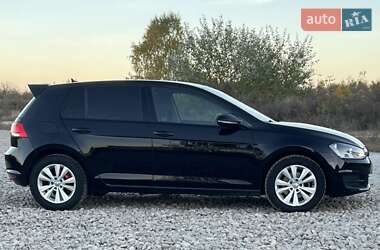 Хетчбек Volkswagen Golf 2015 в Софіївській Борщагівці