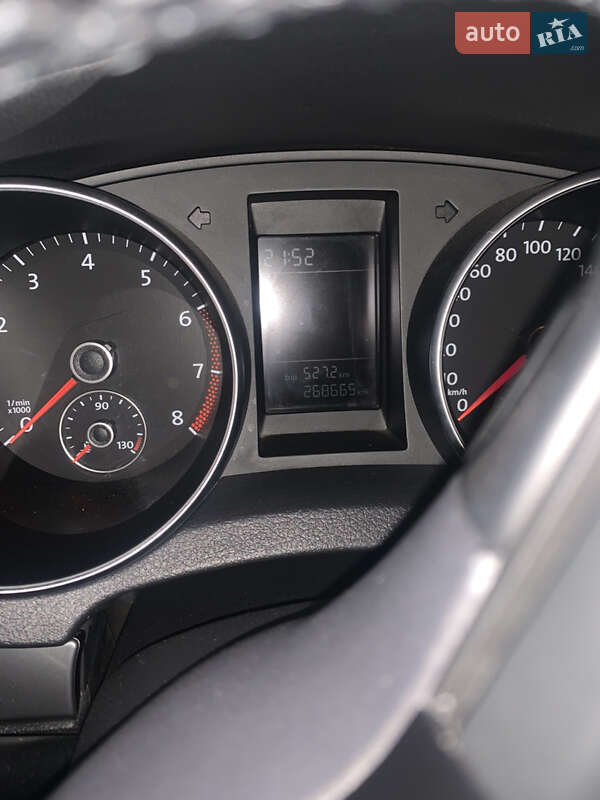 Хетчбек Volkswagen Golf 2009 в Івано-Франківську