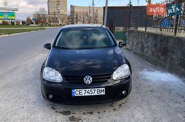 Хетчбек Volkswagen Golf 2006 в Новодністровську