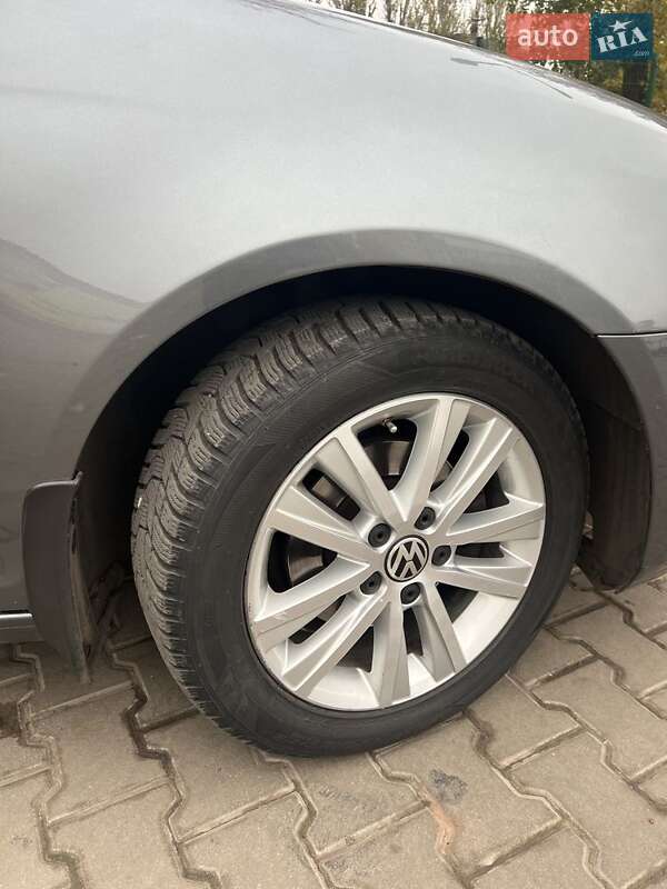 Універсал Volkswagen Golf 2009 в Кривому Розі