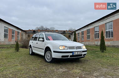 Універсал Volkswagen Golf 2002 в Дрогобичі