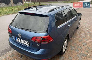 Универсал Volkswagen Golf 2015 в Киеве