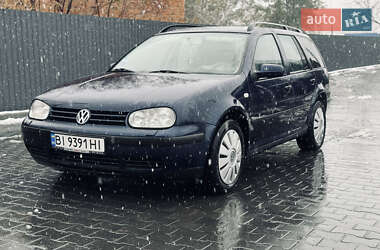 Універсал Volkswagen Golf 2000 в Полтаві