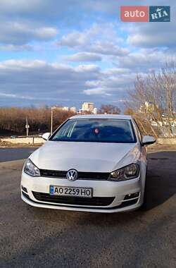 Хетчбек Volkswagen Golf 2013 в Харкові