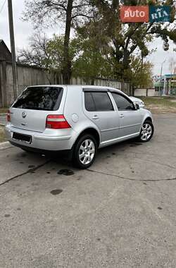 Хетчбек Volkswagen Golf 2003 в Лубнах