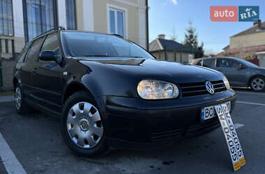 Універсал Volkswagen Golf 2002 в Львові