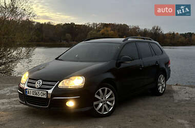 Універсал Volkswagen Golf 2009 в Києві