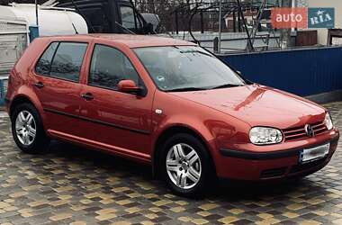 Хетчбек Volkswagen Golf 2001 в Хмельницькому