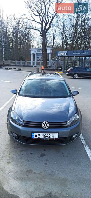 Универсал Volkswagen Golf 2010 в Виннице