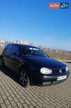 Хэтчбек Volkswagen Golf 1998 в Дубно