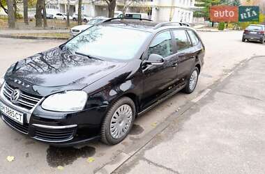 Універсал Volkswagen Golf 2009 в Сумах