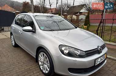 Хетчбек Volkswagen Golf 2009 в Мукачевому