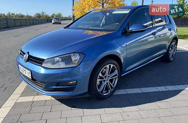 Хэтчбек Volkswagen Golf 2014 в Мукачево