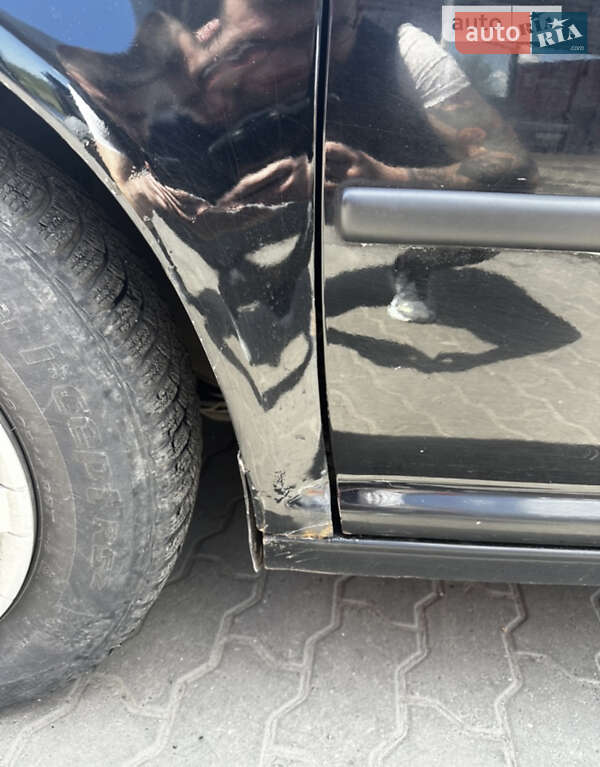 Хетчбек Volkswagen Golf 2000 в Калуші