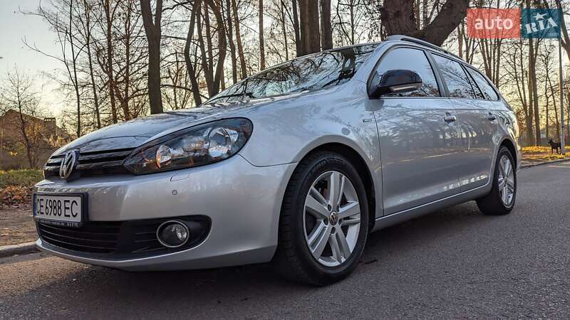 Універсал Volkswagen Golf 2013 в Чернівцях